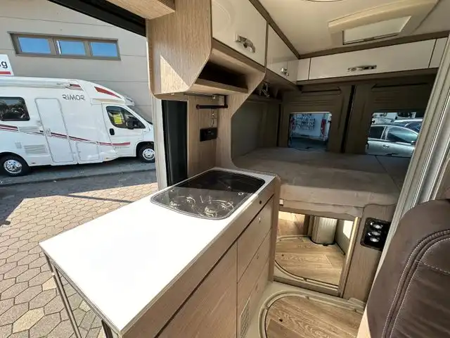 POESSL Road Camp R